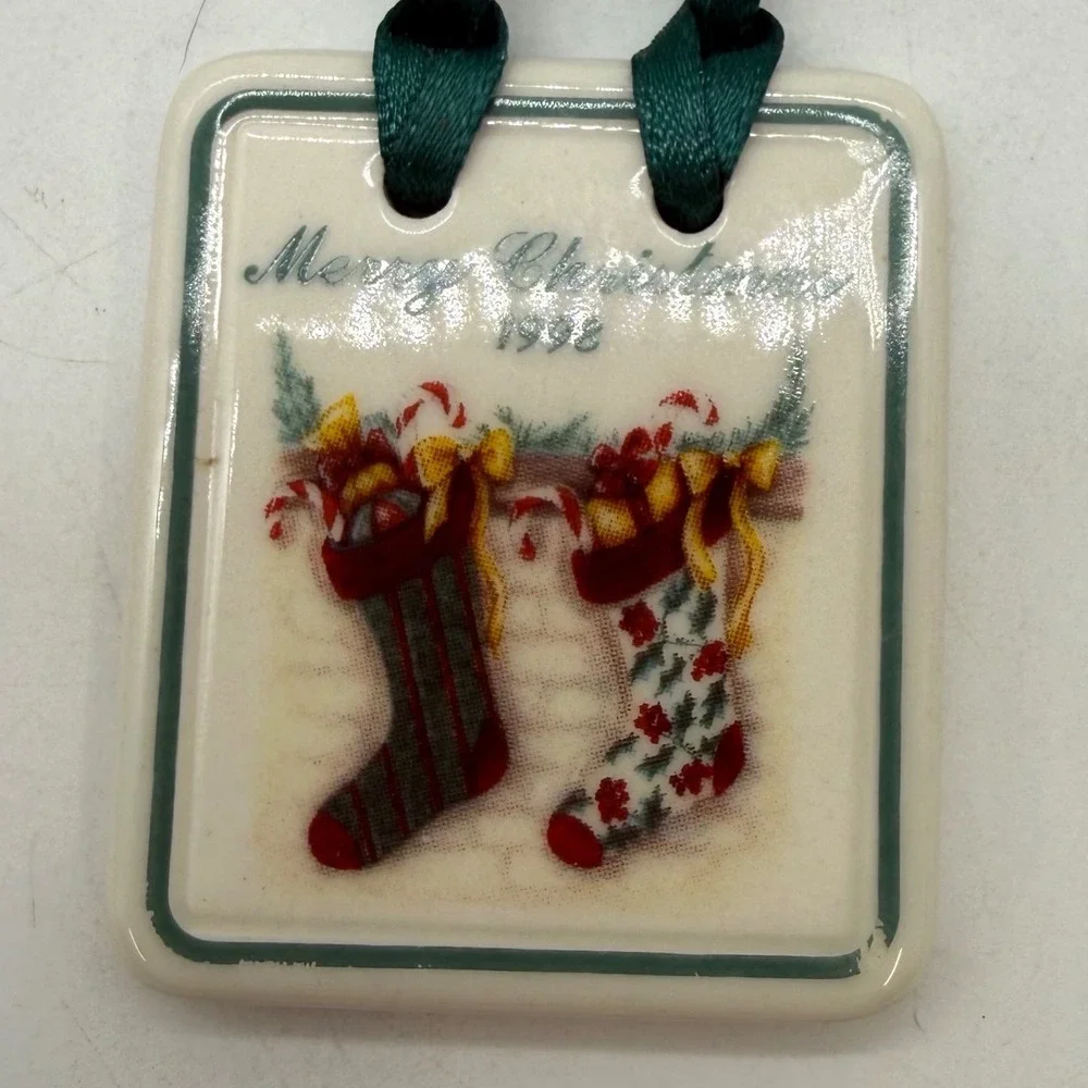 Longaberger VTG Christmas Tie‎ On Ornaments Pear Stockings lot of 4